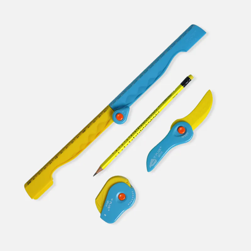 Y-Plus+ Click Family Stationery Set